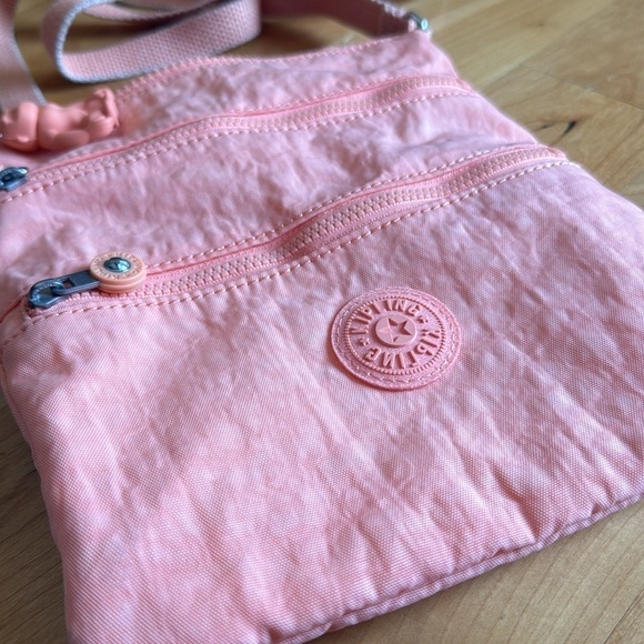 🍑 Kipling Keiko Crossbody Peachy Coral mini bag purse peach with keychain charm - Picture 11 of 14